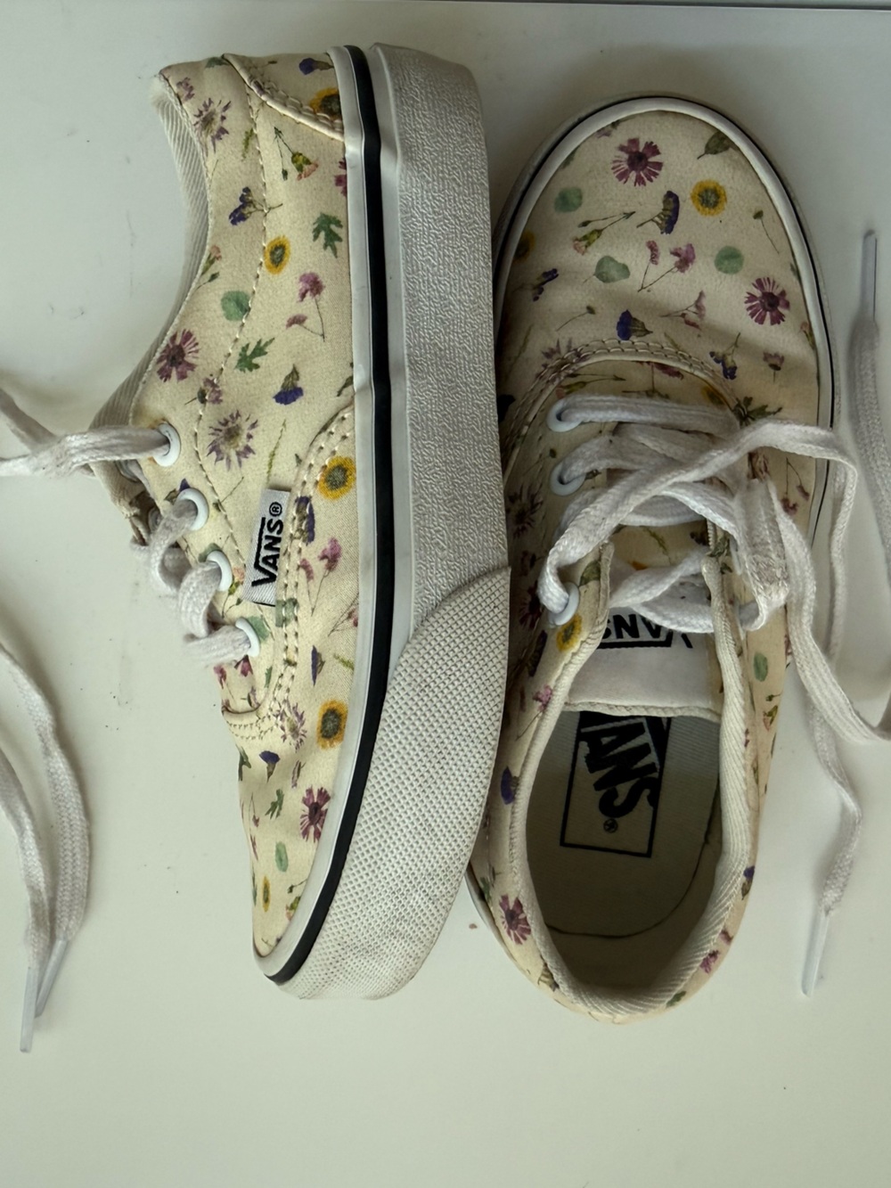 Vans floral girls sneakers